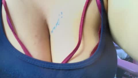 Loren online show from February 21, 9:43 pm