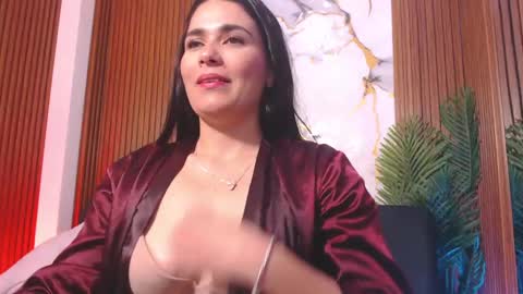 Loren online show from April 11, 6:30 am