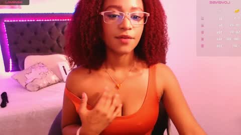 Lorena Vieira  online show from January 12, 3:35 pm