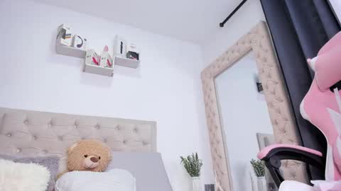 Lorena online show from November 22, 11:24 am