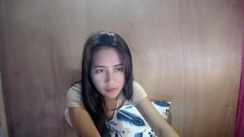 LORI online show from December 3, 7:49 pm