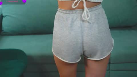 Snapshot of louriezita chatting on September 11, 8:03 am Brook and Del online show from September 11, 8:03 am