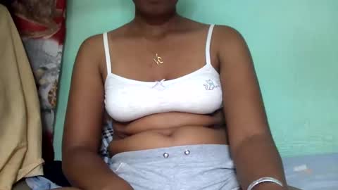 lovaelisa online show from February 28, 3:15 pm