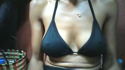 lovaelisa online show from February 23, 4:02 am