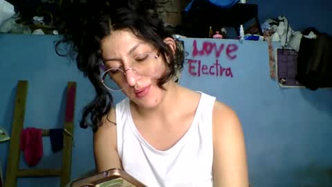 love_electra online show from October 1, 11:53 pm