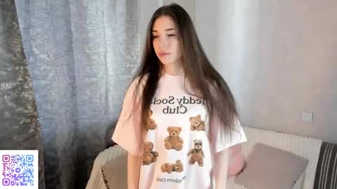 Lane online show from March 22, 10:54 am