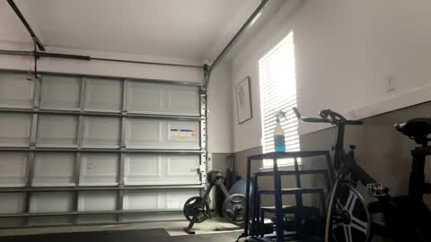 Love online show from February 22, 7:54 pm