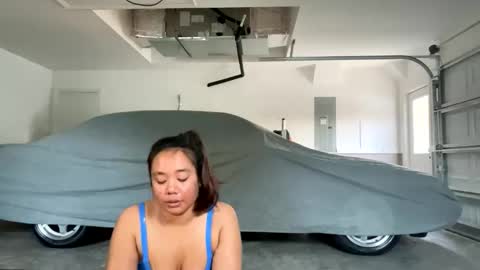 Love online show from February 1, 10:34 pm