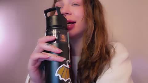 Elsa online show from January 13, 3:26 pm