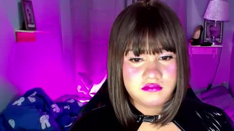 lovely_coleen online show from September 30, 4:56 pm