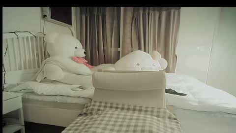 DANA KIM online show from March 23, 3:51 pm