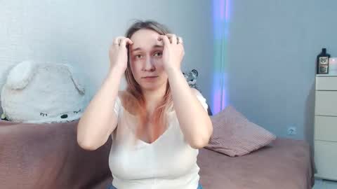 Lovely Hayley online show from December 2, 10:12 pm