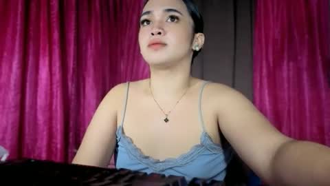 LOVE online show from December 21, 1:10 am