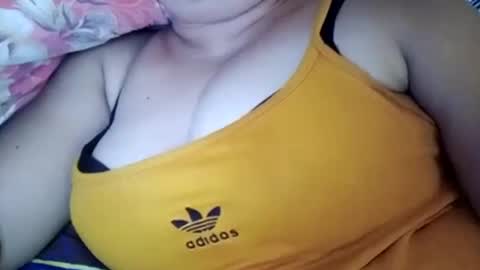 Snapshot of lovely_orchid chatting on December 9, 4:45 am lovely_orchid online show from December 9, 4:45 am