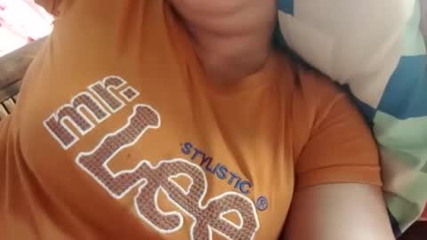 Snapshot of lovely_orchid chatting on January 2, 5:14 am lovely_orchid online show from January 2, 5:14 am