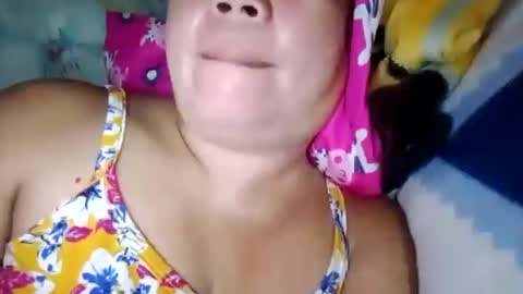 Snapshot of lovely_orchid chatting on December 12, 11:25 pm lovely_orchid online show from December 12, 11:25 pm