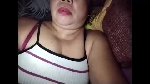 lovely_orchid online show from December 1, 6:28 am