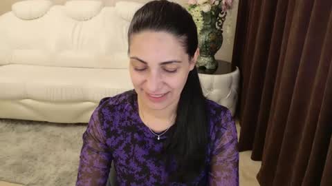 Beatrice online show from June 3, 11:11 am