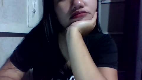 lovelymocha27s online show from December 13, 9:10 pm