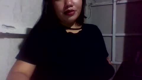 lovelymocha27s online show from October 9, 8:57 pm