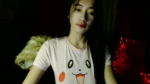 lovelypetite143 online show from February 26, 10:03 am