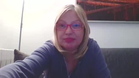 Snapshot of lovestar544963 chatting on January 8, 4:44 pm Marlyn online show from January 8, 4:44 pm