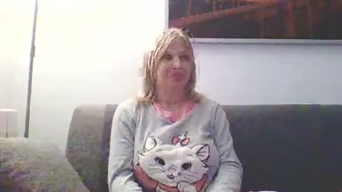 Snapshot of lovestar544963 chatting on December 26, 9:58 pm Marlyn online show from December 26, 9:58 pm