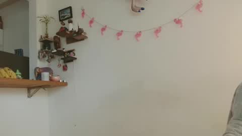 loving  online show from November 23, 5:58 pm