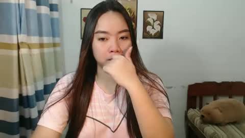 lovvvable_yoj online show from December 18, 4:20 am