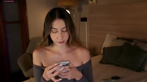  ---Goys incredible photographs online show from February 23, 12:48 pm