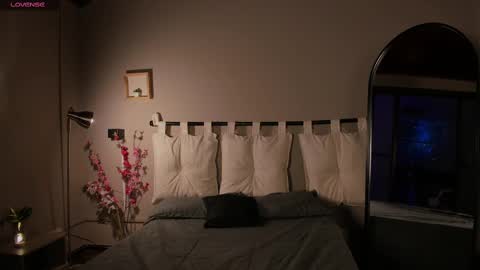  ---Goys incredible photographs online show from March 3, 12:53 pm