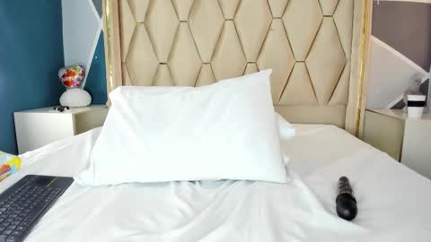 MIA HOT online show from September 10, 1:44 pm