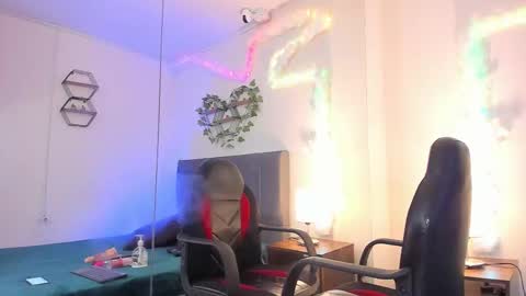 Lucero  online show from March 20, 4:17 am