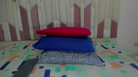 instagram luciana417  online show from January 14, 3:11 am