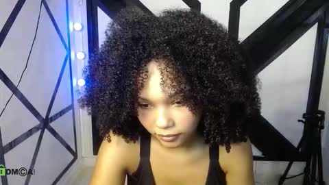 LUCIANA  online show from March 26, 11:45 am