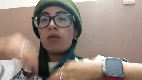 Snapshot of lucianacapisce chatting on January 20, 1:18 am Dani 3 online show from January 20, 1:18 am