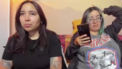 Snapshot of lucianacapisce chatting on September 17, 12:19 am Dani 3 online show from September 17, 12:19 am