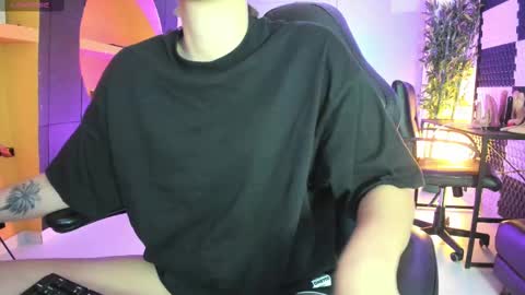    online show from March 5, 4:35 am