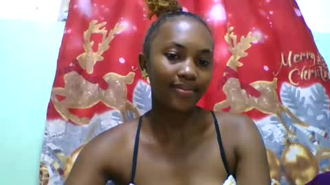 lucie196645 online show from June 7, 8:10 am