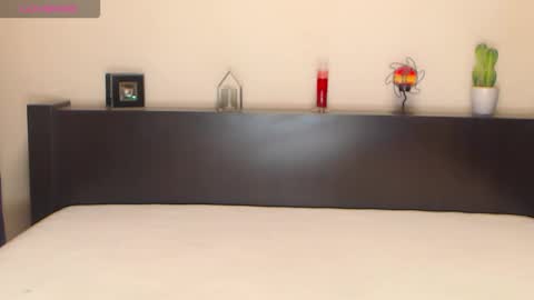 lucky4905010 online show from October 27, 8:25 pm