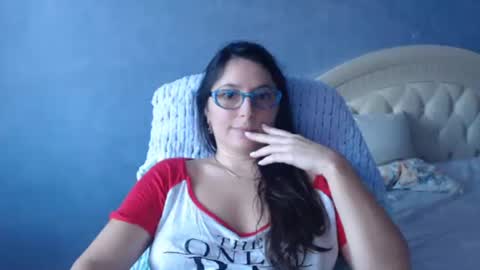 luckylinda23 online show from November 27, 11:13 am