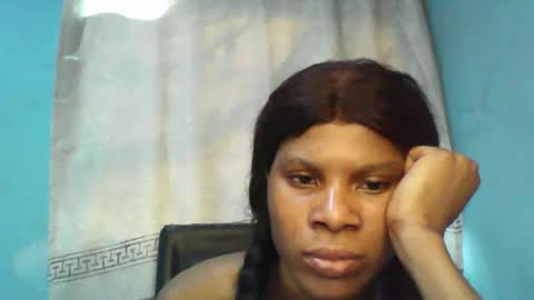 Snapshot of luckymadequeen chatting on January 17, 8:56 am Gloria online show from January 17, 8:56 am