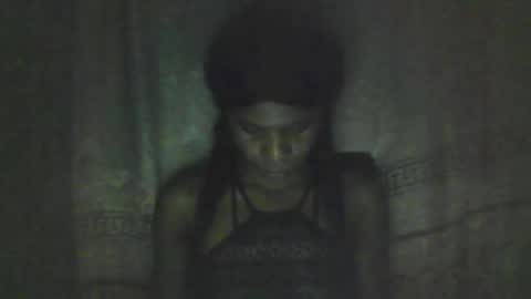 Snapshot of luckymadequeen chatting on February 2, 6:20 pm Gloria online show from February 2, 6:20 pm