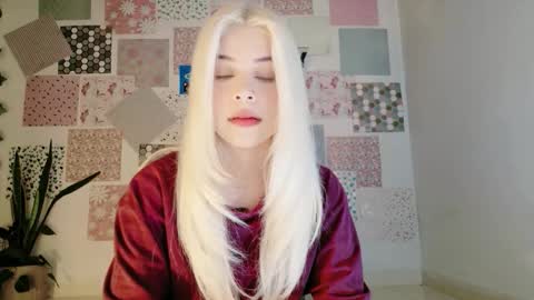 luckysapphire777 online show from February 21, 10:05 am