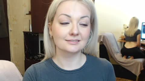 LuckyShot online show from March 24, 10:53 am