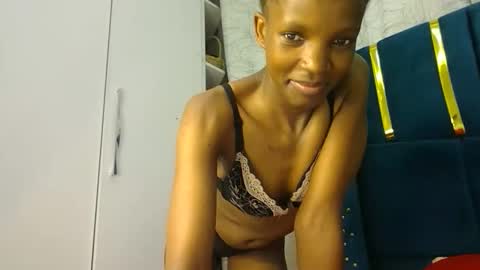 brielle online show from December 18, 9:41 pm