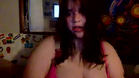 lucy online show from December 21, 10:30 pm