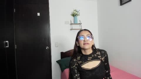 Lucy online show from July 8, 1:52 am