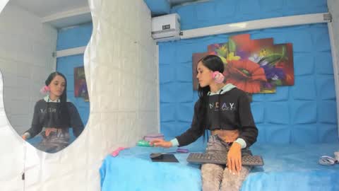 Lucy unlimit come back here  online show from October 14, 1:35 pm