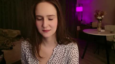 Lucy Rose online show from May 7, 6:44 pm